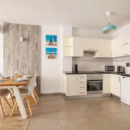 Apartmán Playa Paraiso Apartment
